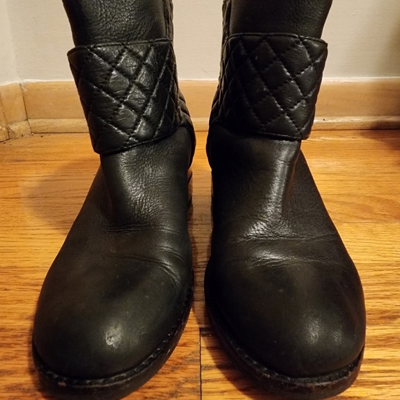 Vince Camuto Quilted Moto Leather Boots US 7M EU 37 - Picture 2 of 8